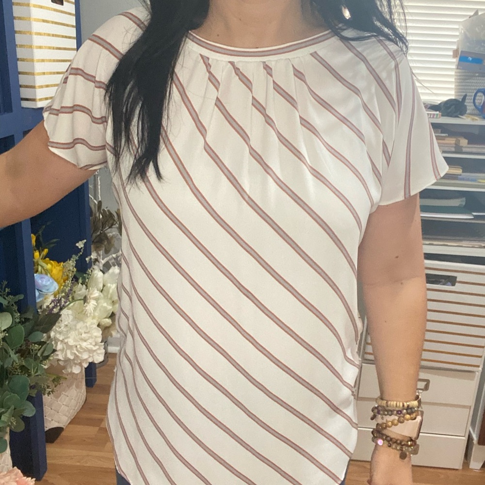 White striped short sleeve blouse